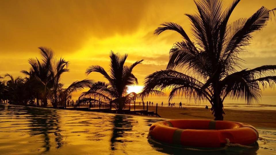 Djembe Beach Resort Kololi Exteriör bild