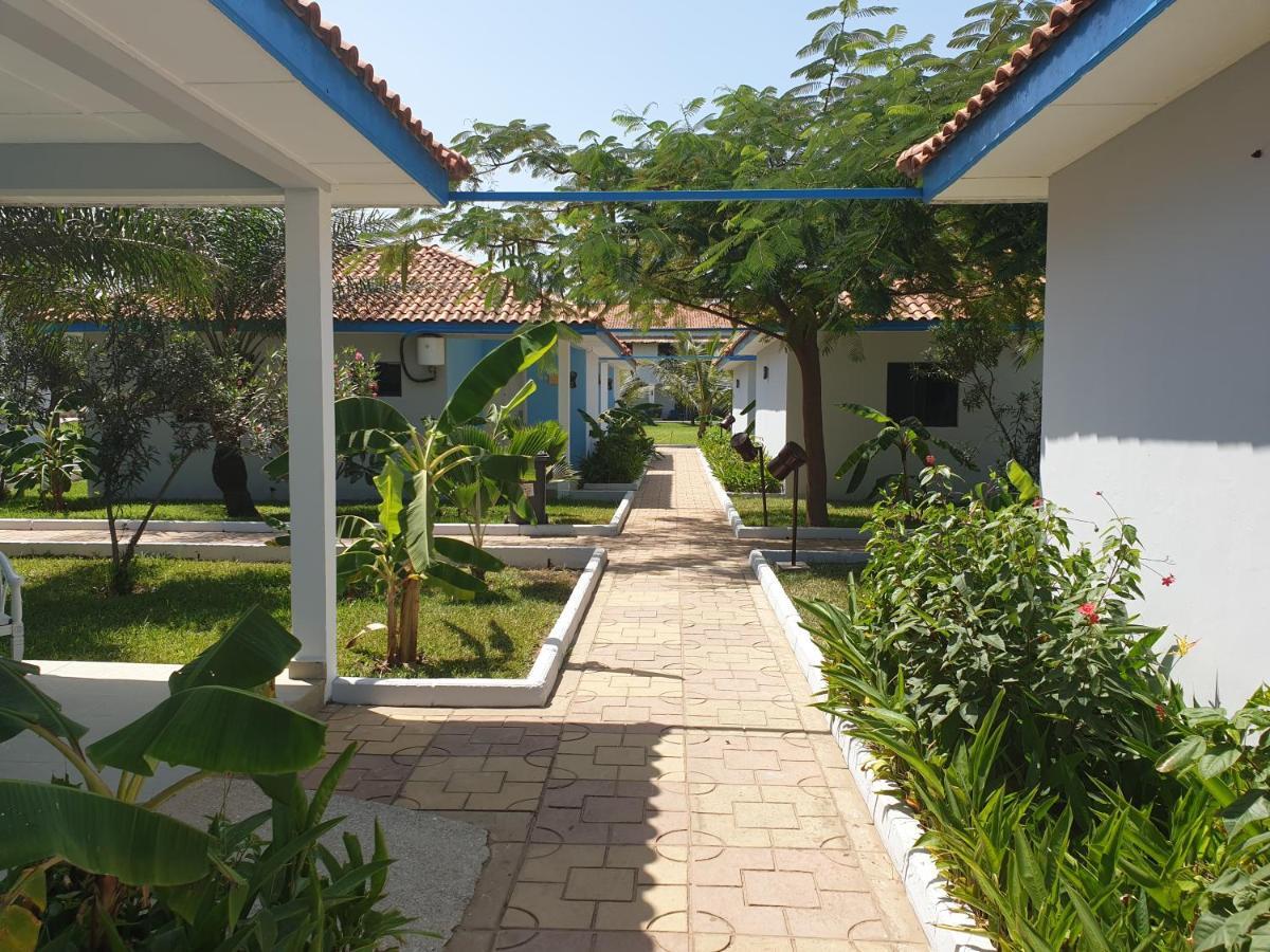 Djembe Beach Resort Kololi Exteriör bild